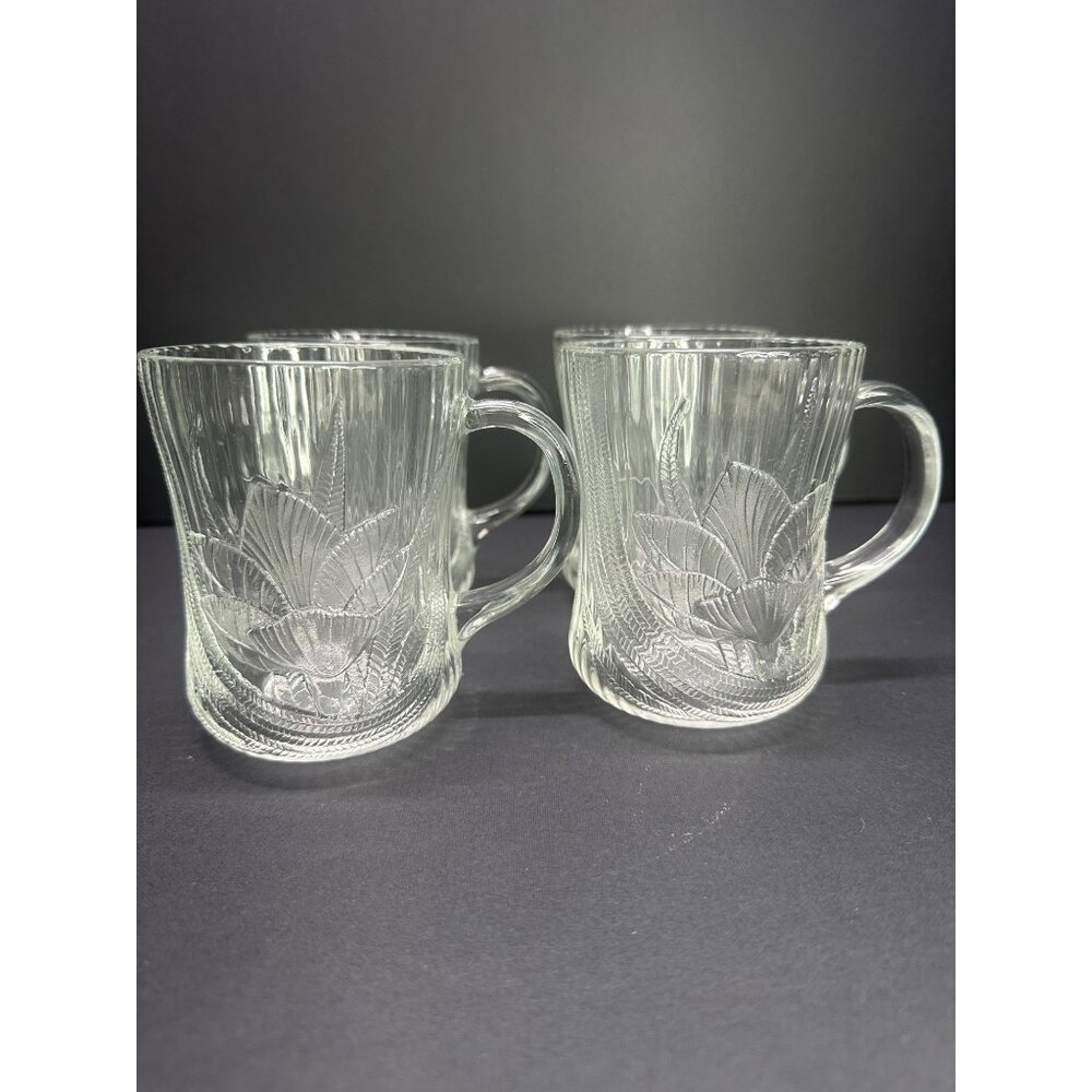 Vintage Arcoroc Coffee Tea Mugs Cups Glass Canterbury Crocus Floral - Set of 4